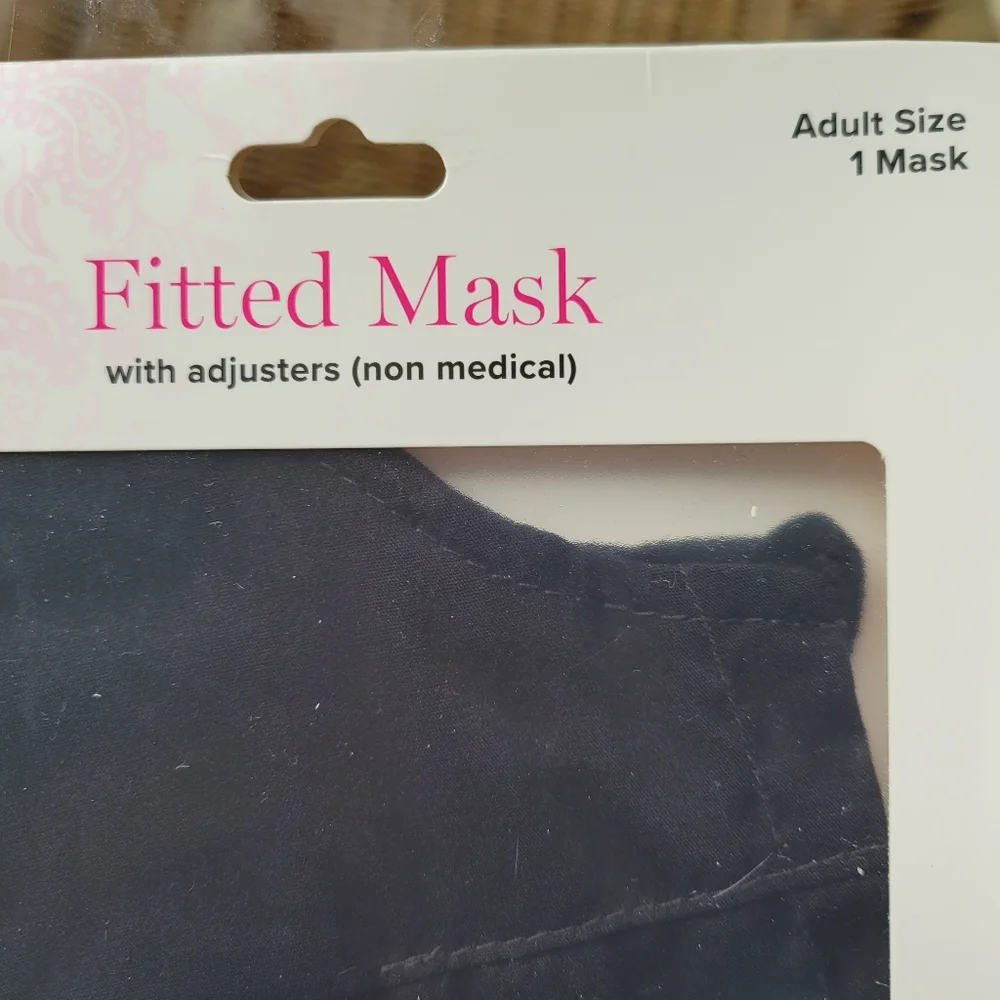 Vera Bradley Black Face Mask